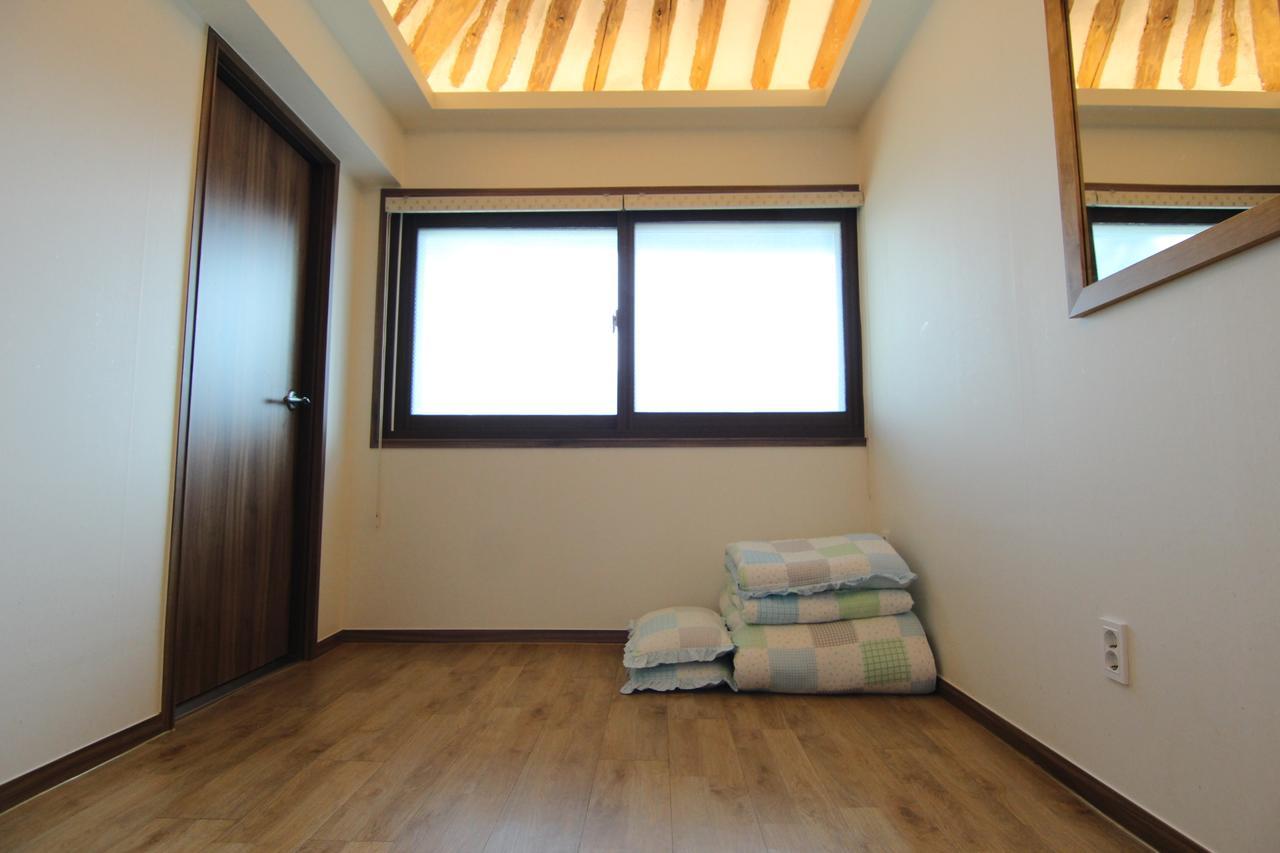 Eunhaengro 86.2 Hotel Jeonju Ngoại thất bức ảnh
