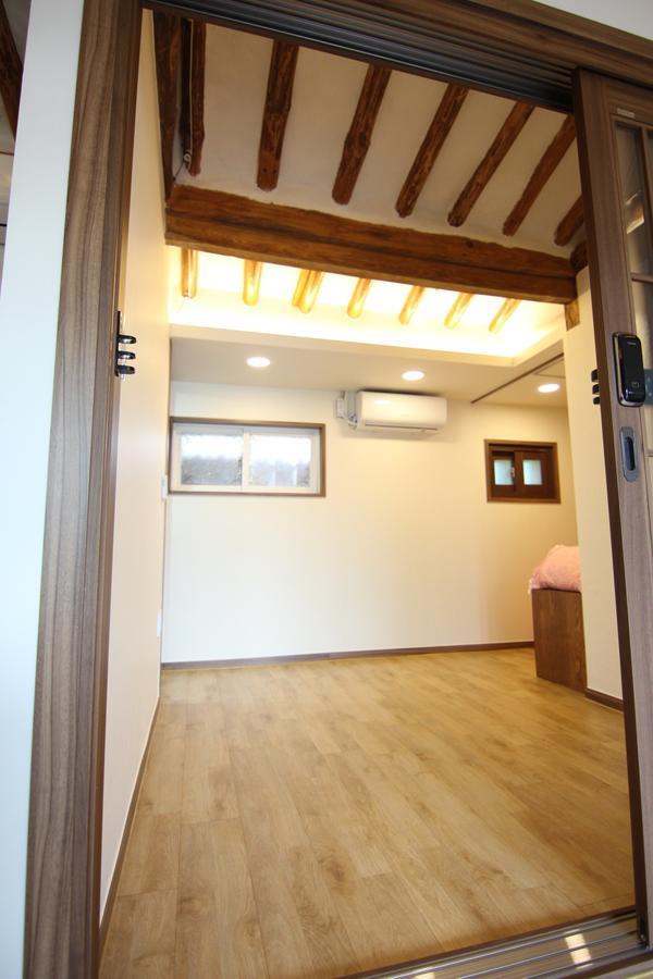 Eunhaengro 86.2 Hotel Jeonju Ngoại thất bức ảnh