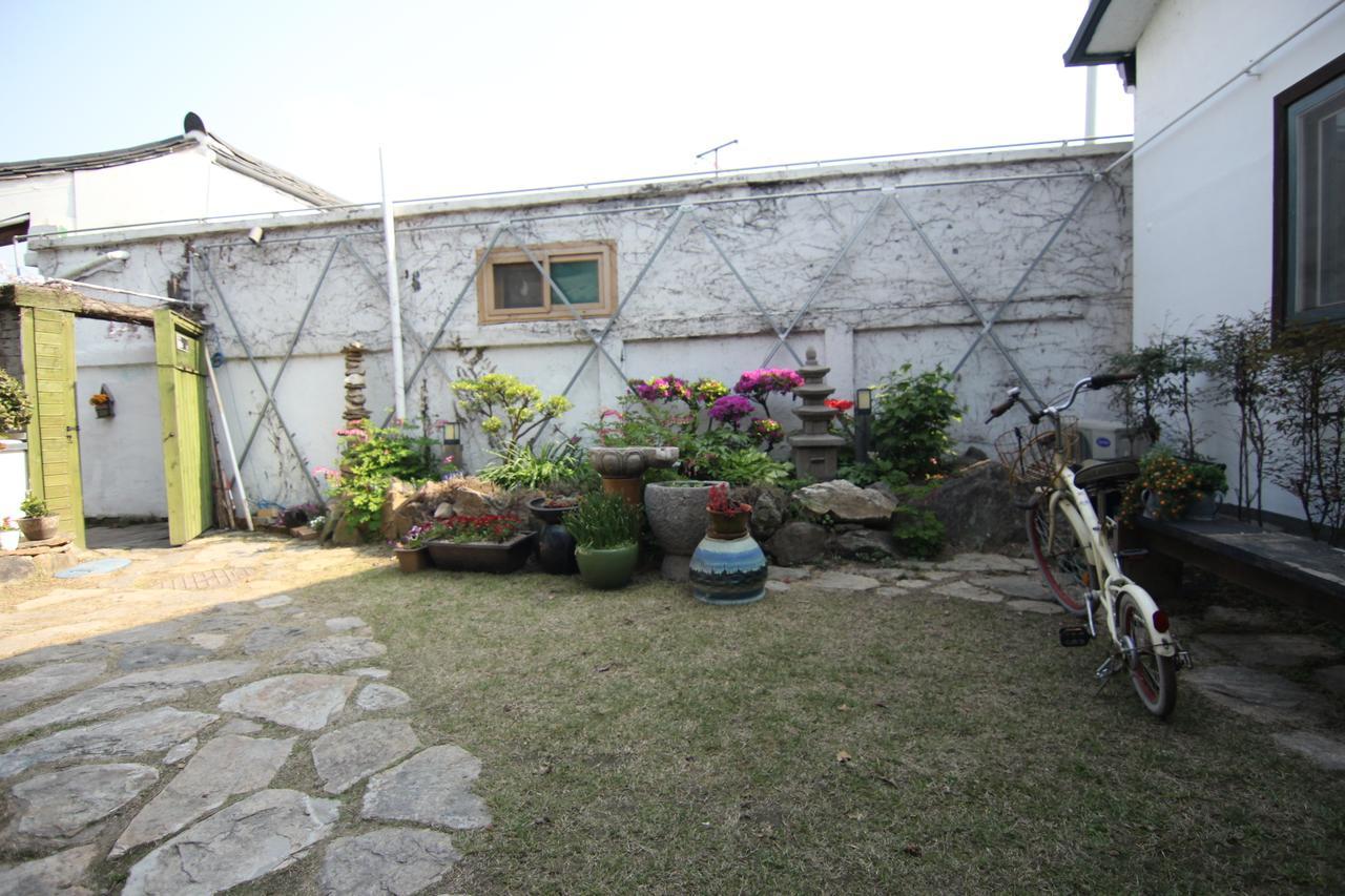 Eunhaengro 86.2 Hotel Jeonju Ngoại thất bức ảnh