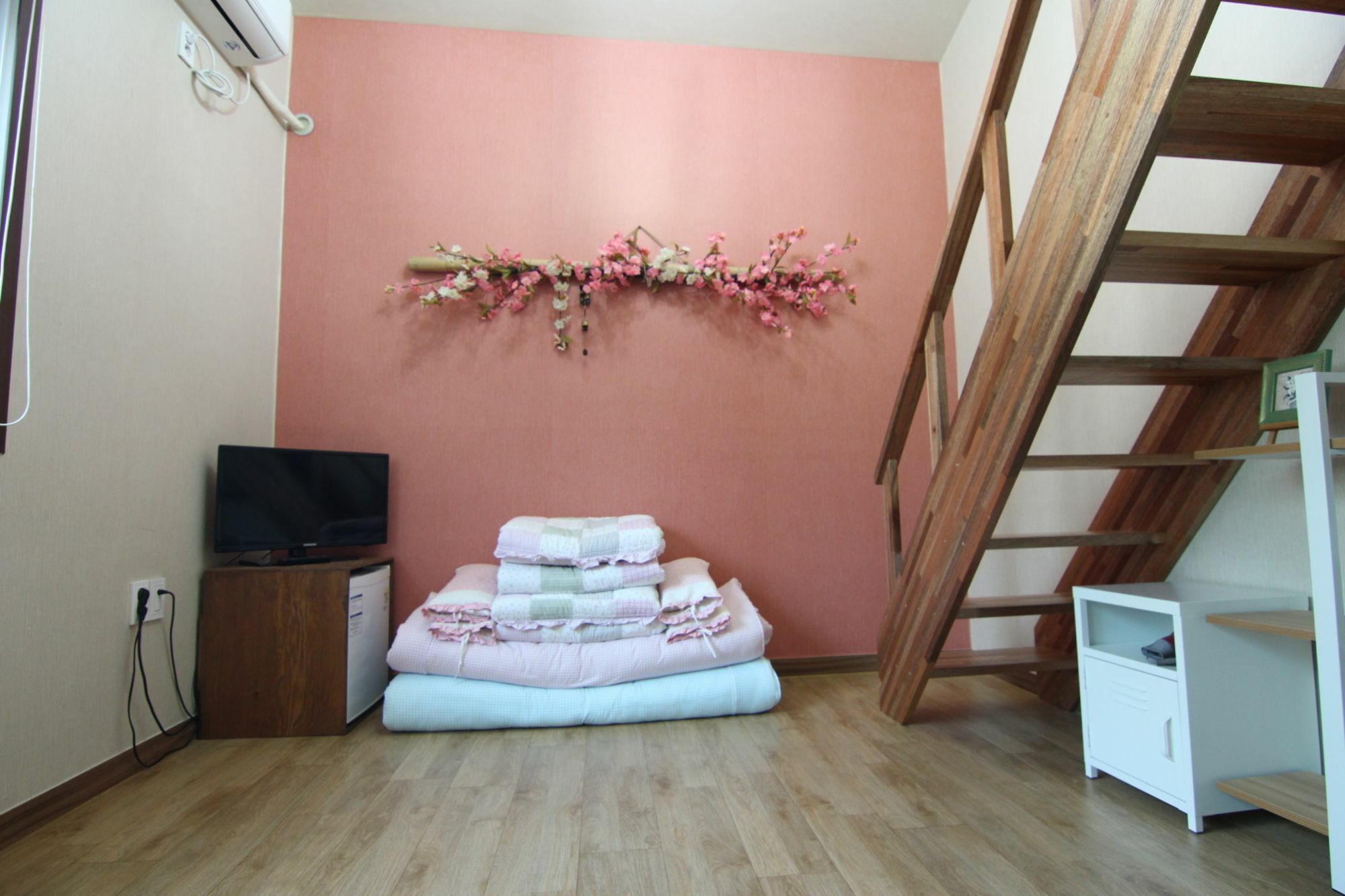 Eunhaengro 86.2 Hotel Jeonju Ngoại thất bức ảnh